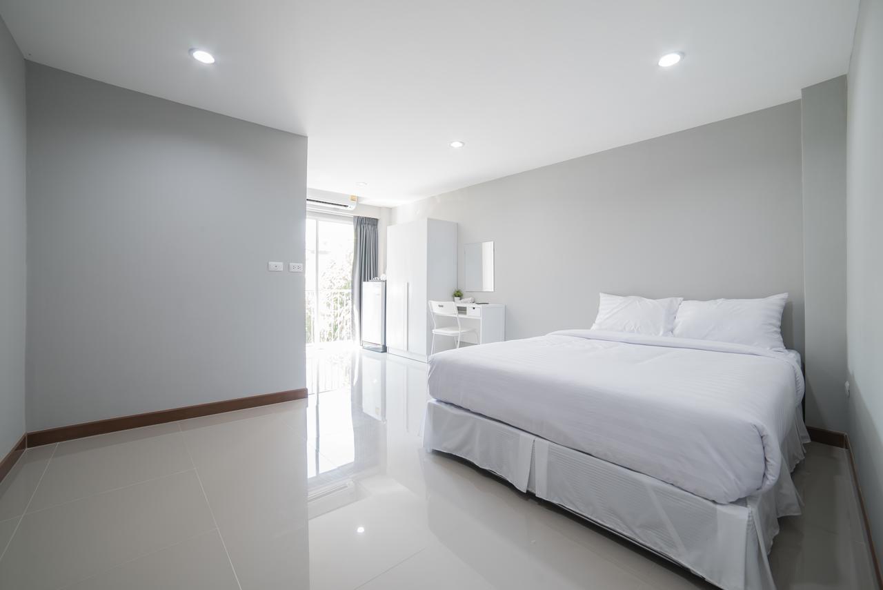 S44Room Банкок Екстериор снимка