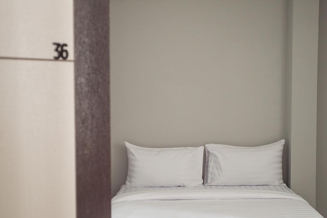 S44Room Банкок Екстериор снимка