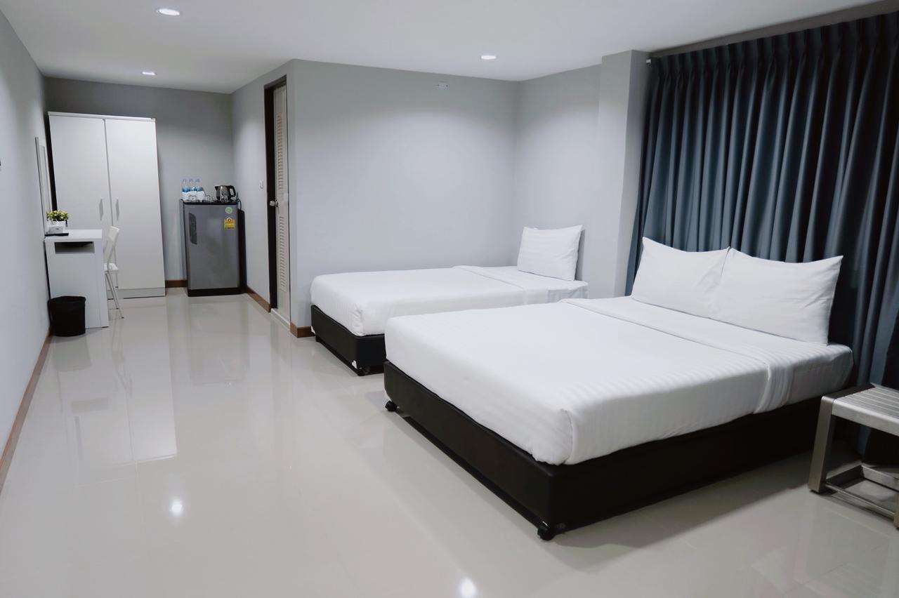 S44Room Банкок Екстериор снимка